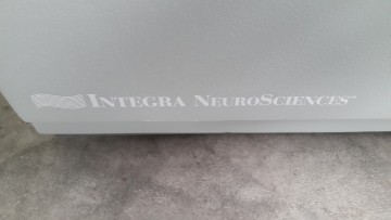 Sistem de ablatie tumorala integra neuroscinces dissectron