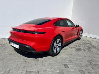 BT Leasing