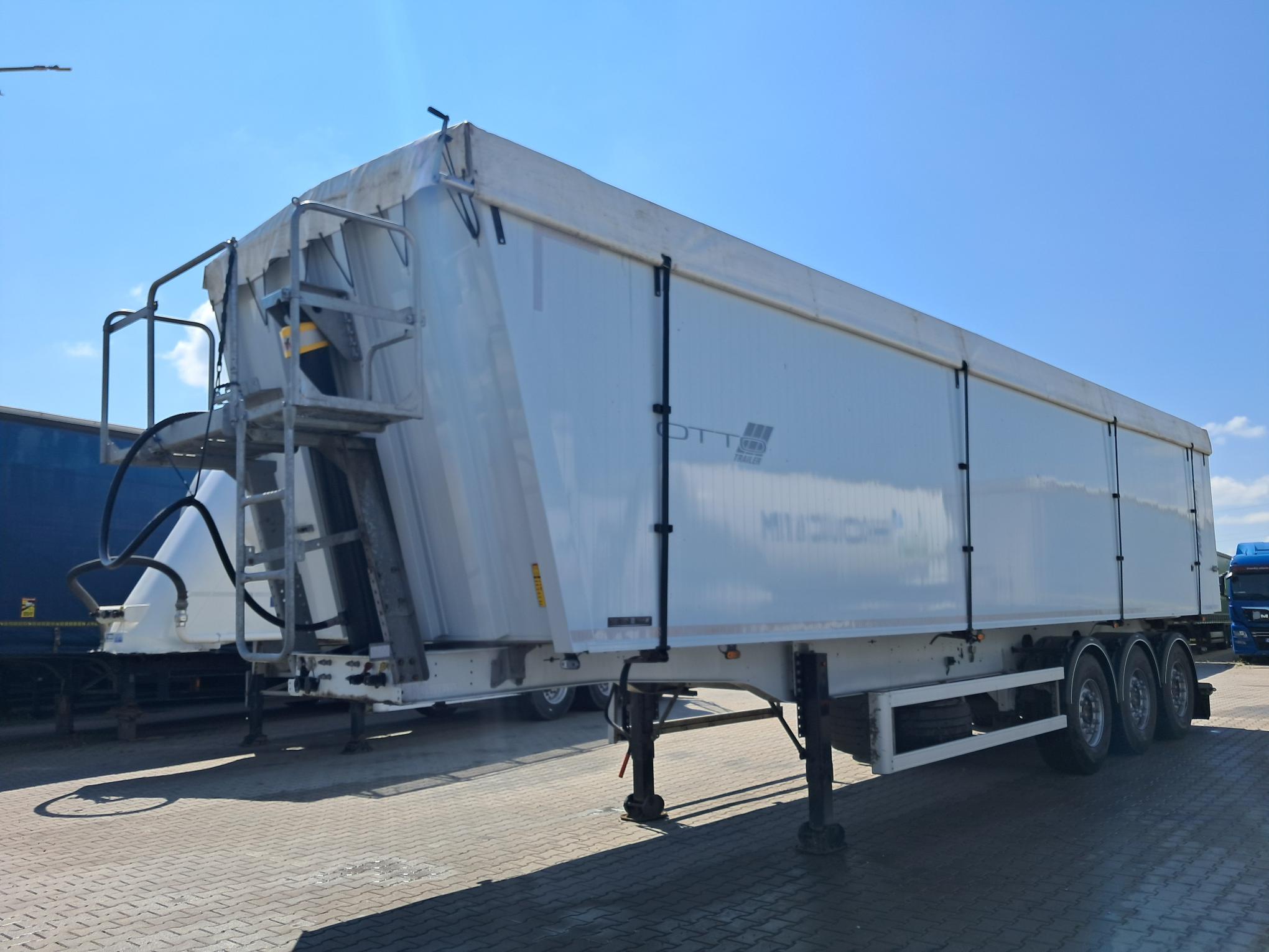 BT Leasing