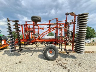 KUHN Performer 6000 cultivator cu discuri si dinti