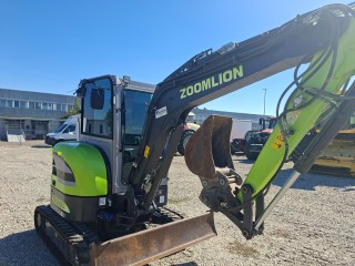 ZOOMLION ZE35GU MINIEXCAVATOR MOTOR KUBOTA